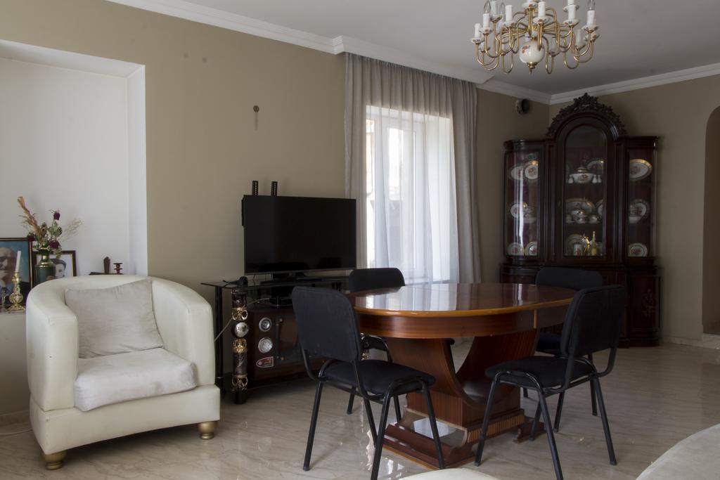 Guesthouse Ori Beli In Mestia Luaran gambar